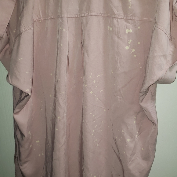 White Birch Button Down Hi/Low Blush Pink Top w/ Bleach Spots 1xl - Picture 9 of 10